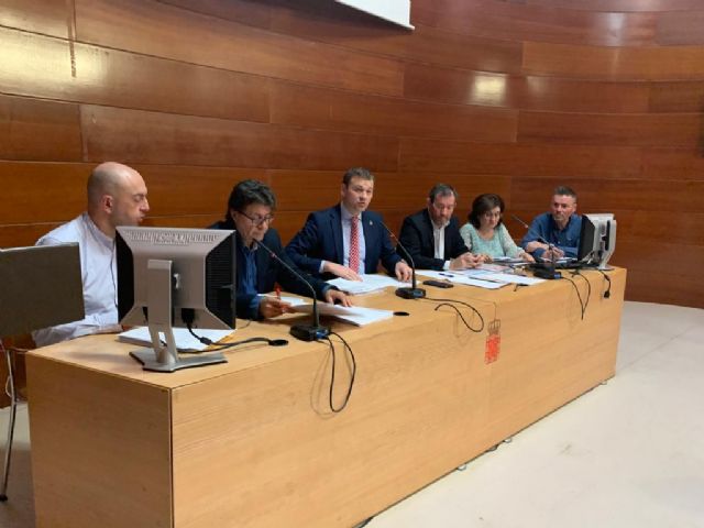Los empleados municipales que tengan que cuidar de menores o mayores dependientes podrán flexibilizar su jornada laboral siempre garantizando la prestación de los servicios públicos - 2, Foto 2