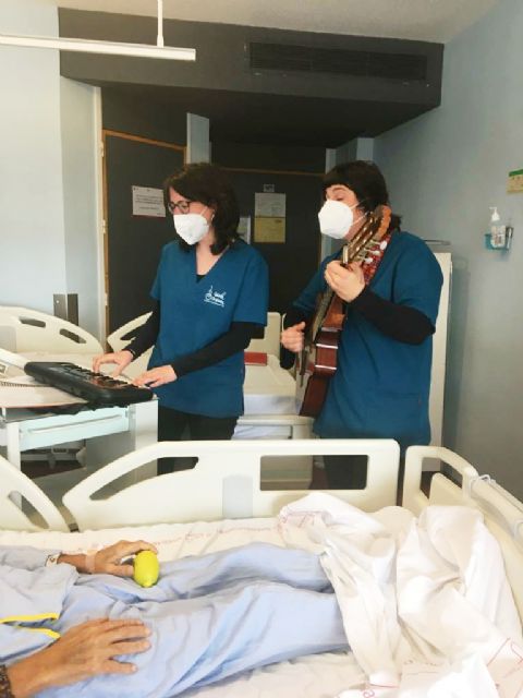 Mejor calidad de vida de los pacientes hospitalizados y en cuidados paliativos a través de la música - 1, Foto 1