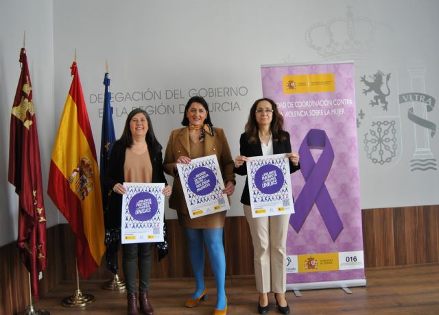 La campaña Punto Violeta se extiende a las ópticas de la Región de Murcia para ofrecer información a las víctimas de violencia de género - 1, Foto 1