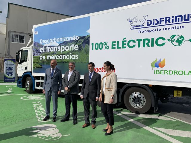 La Región de Murcia pone en servicio la primera electrolinera de uso público en España para camiones - 1, Foto 1