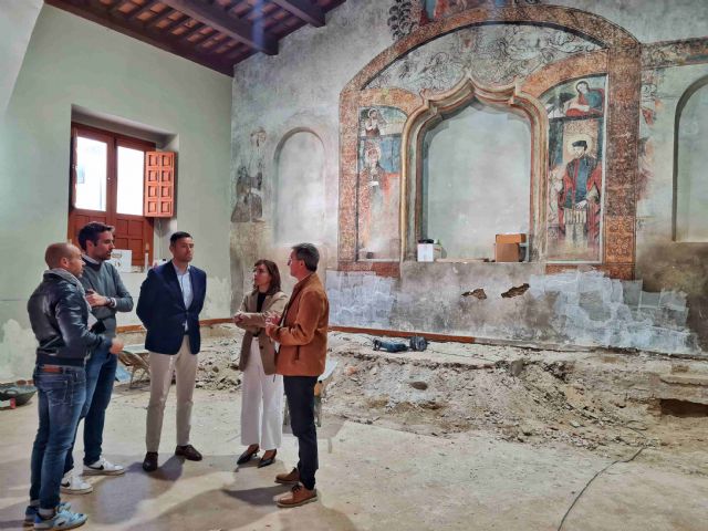 El Ayuntamiento de Caravaca rehabilita la Ermita de San Sebastián y recuperará las pinturas murales de su interior - 1, Foto 1