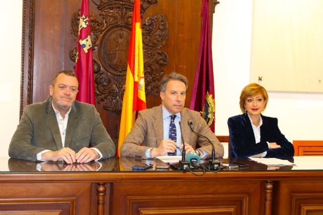 La Policía Local de Lorca entregará el 17 de marzo sus condecoraciones y distinciones en la antigua Colegiata de San Patricio - 1, Foto 1