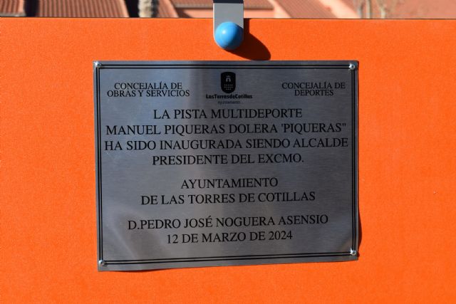 El jugador torreño de fútbol sala Piqueras da nombre a la pista multideporte del parque Paco Rabal - 2, Foto 2