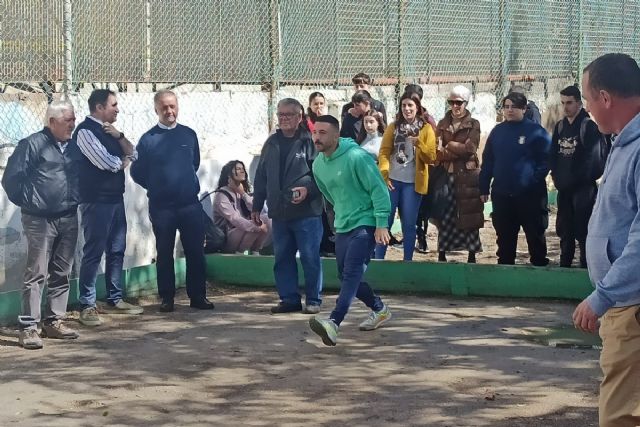 El caliche, un juego popular de Cartagena que se ´arrima´ a los institutos - 1, Foto 1