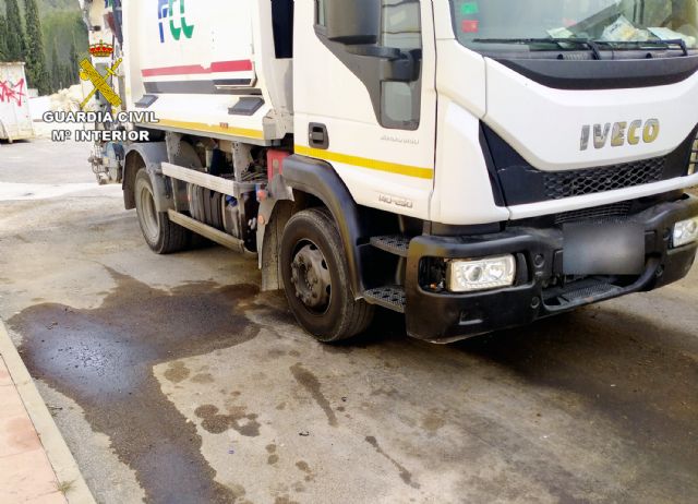 La Guardia Civil detiene a un experimentado delincuente por robar 200 litros gasoil del vehículo municipal de recogida de basura - 1, Foto 1