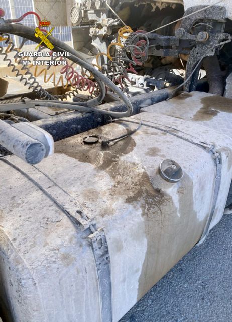 La Guardia Civil detiene a un experimentado delincuente por robar 200 litros gasoil del vehículo municipal de recogida de basura - 5, Foto 5