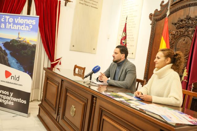 Lorca impulsa el aprendizaje de idiomas con campamentos de inglés en Irlanda, Canadá y Salamanca para jóvenes del municipio - 3, Foto 3