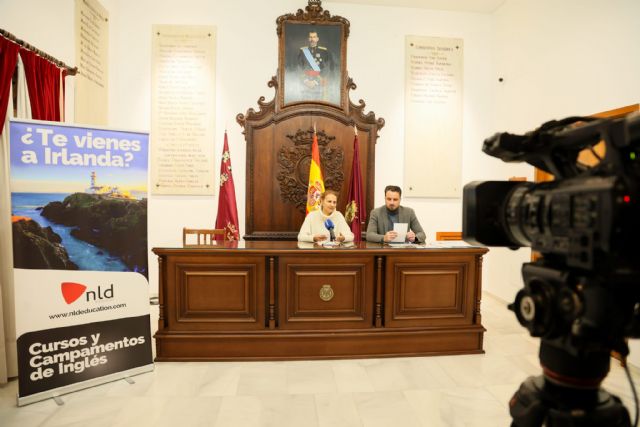 Lorca impulsa el aprendizaje de idiomas con campamentos de inglés en Irlanda, Canadá y Salamanca para jóvenes del municipio - 5, Foto 5