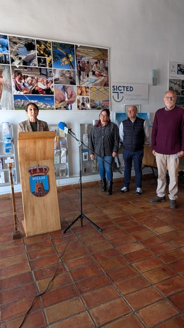 Inaugurada la exposición Manos que reparan el tiempo: el arte de cuidar, revivir y brillar del Programa Experiencial Mejora de la Escena Urbana de Bullas - 2, Foto 2