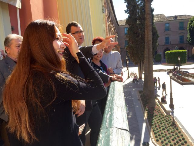 La delegación china de enoturismo visita el Ayuntamiento y recorre los principales puntos turísticos de Murcia - 2, Foto 2