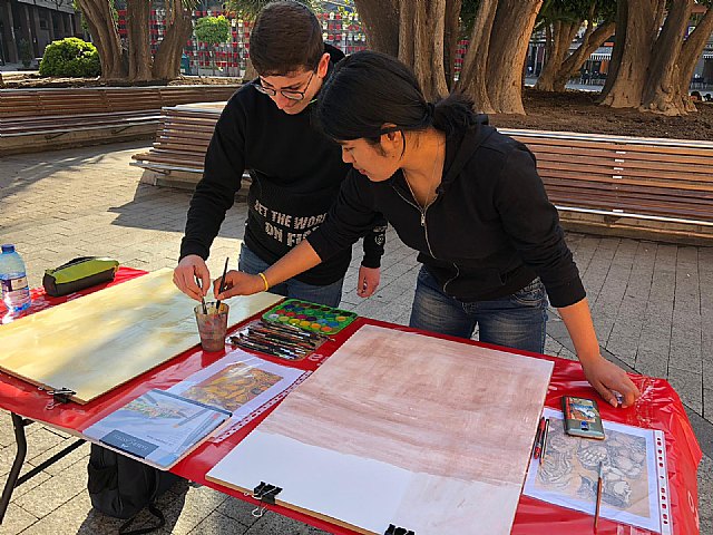 El talento joven totanero puso sus pinceles al servicio del maestro José María Párraga - 2, Foto 2