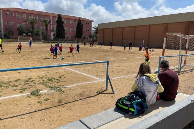 La liga comarcal de fútbol base vuelve con todas las medidas sanitarias tras el parón de Semana Santa - 1, Foto 1