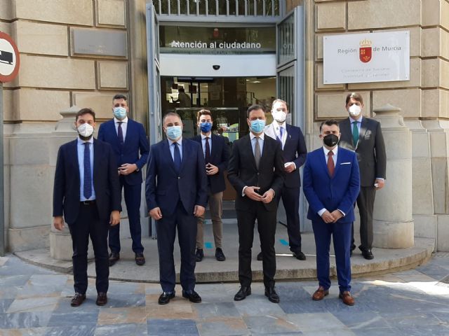 Marcos Ortuño preside la toma de posesión de los directores generales de la Consejería de Presidencia, Turismo y Deportes - 1, Foto 1