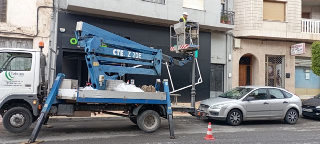 El Ayuntamiento mejora el alumbrado en calles de la zona comercial y hostelera de Puerto Lumbreras - 4, Foto 4
