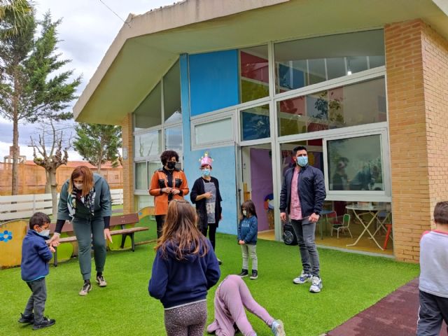 Más de 100 ni&ntilde;os han participado en las Escuelas de Semana Santa de Puerto Lumbreras para facilitar la conciliación durante el periodo vacacional - 4, Foto 4