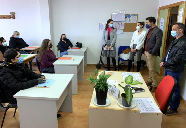 18 jóvenes se forman en jardinería con el programa mixto de empleo y formación de Garantía Juvenil - 1, Foto 1