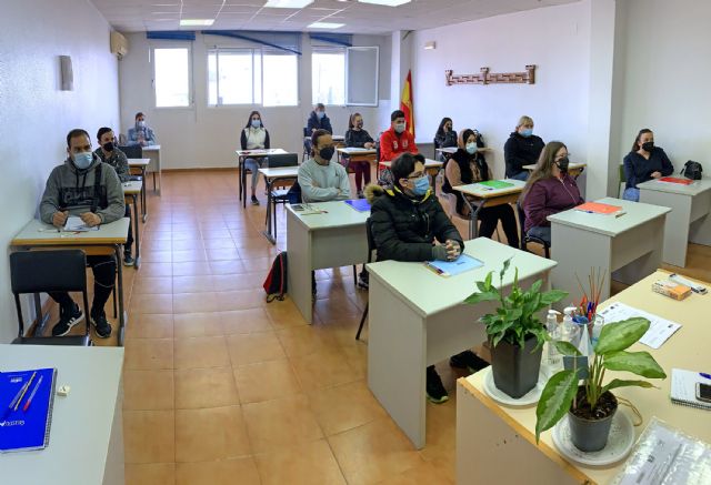 18 jóvenes se forman en jardinería con el programa mixto de empleo y formación de Garantía Juvenil - 2, Foto 2