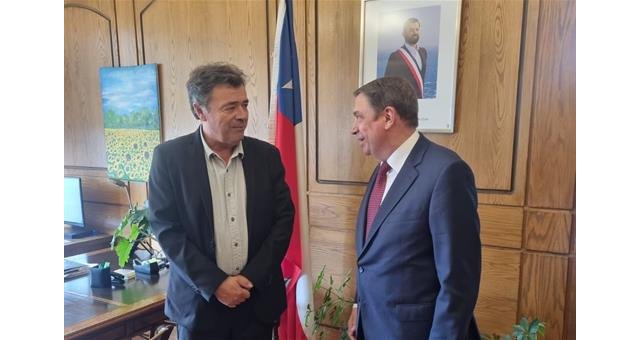 Luis Planas y el ministro de Agricultura de Chile comparten la necesidad de impulsar una agricultura más resiliente - 1, Foto 1