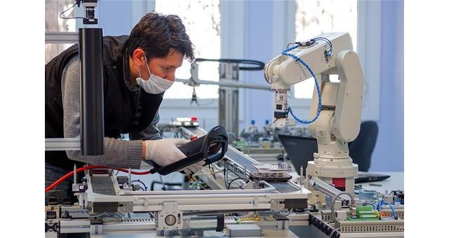 Arranca el reparto de ayudas para la reducción de la jornada laboral sin recortar salarios - 1, Foto 1