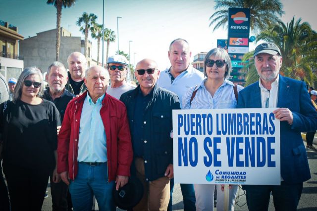IU-Verdes se une a la ciudadanía de Puerto Lumbreras en protesta contra la construcción de una macroplanta fotovoltaica en suelos de regadío - 3, Foto 3