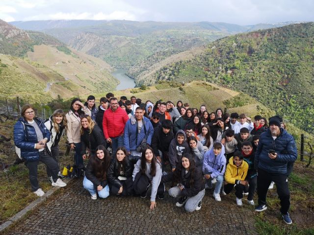 Alumnos del IES Valle del Segura de Blanca junto con otros de Canarias, Cantabria y Lugo concluyen en Galicia su proyecto sobre el uso sostenible del agua - 5, Foto 5