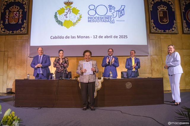 El Cabildo de las Monas reúne a la Cofradía del Resucitado en un emotivo Sábado de Pasión - 4, Foto 4