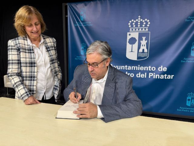 Juan Manuel de Prada presenta su último libro en San Pedro del Pinatar - 1, Foto 1
