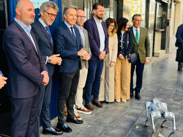 Fulgencio Gil: Hoy damos un paso decisivo para revitalizar el casco histórico con el nuevo Centro Nube que ofrece formación y recursos digitales a todos los ciudadanos - 2, Foto 2