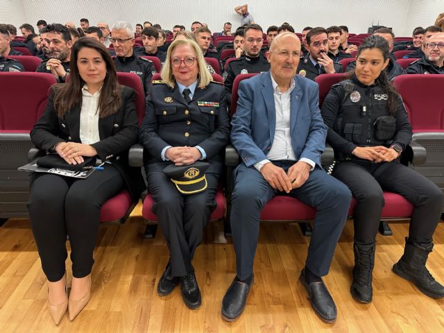 Construyendo futuro: Retos y experiencias compartidas en la Policía Local - 5, Foto 5