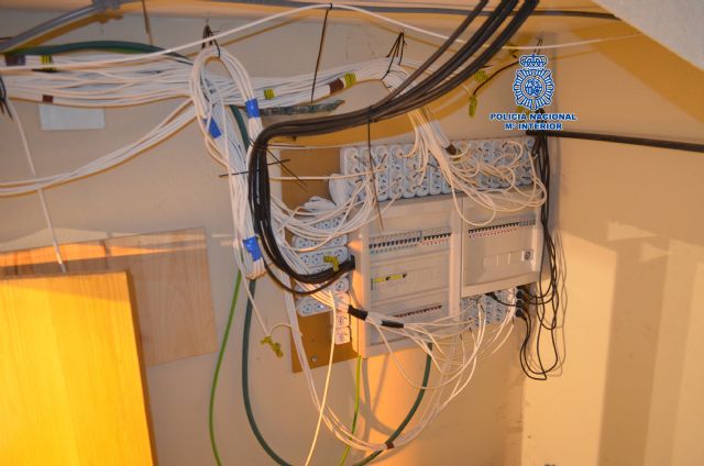 Seis detenidos tras el asalto a una vivienda y maniatar a sus moradores - 1, Foto 1