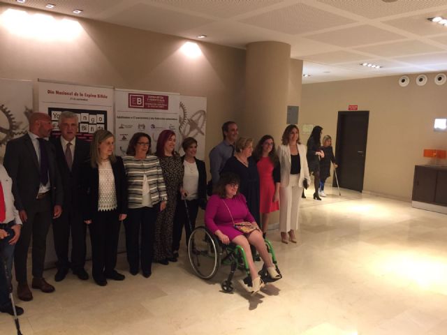Conchita Ruiz, premiada en el VIII Certamen de Premios Institucionales de FEBHI por su apoyo a las personas con Espina Bífida - 2, Foto 2