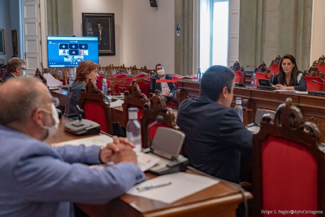 La Comisión de Hacienda aplaza su dictamen a las alegaciones de los presupuestos - 1, Foto 1