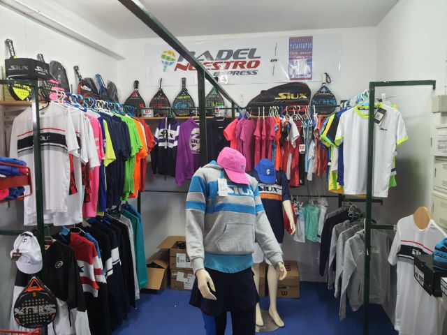 Antequera, primera ciudad malagueña con una tienda Padel Nuestro Express - 3, Foto 3