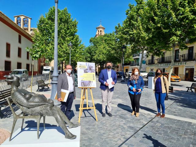 El Ayuntamiento de Caravaca saca a la calle esculturas de Carrilero para conmemorar el ´Día Internacional de los Museos´ y acercar el arte a los ciudadanos - 4, Foto 4