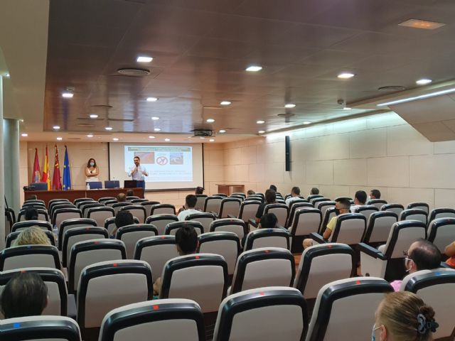 El Ayuntamiento de Lorca amplía la oferta de acciones formativas incluidas dentro del Programa 'Sumamos' puesto en marcha a través de la Concejalía de Desarrollo Local - 1, Foto 1