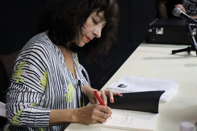 Ángeles Carnacea presentó Por aquí pasó un río  en el marco de la Comisión de Salud Mental y Cultura del Mar Menor - 3, Foto 3