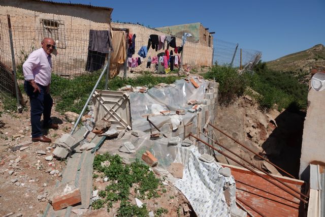 IU-V lleva a Pleno una moción para buscar una solución definitiva a los problemas estructurales de los cabezos de Lorca - 2, Foto 2