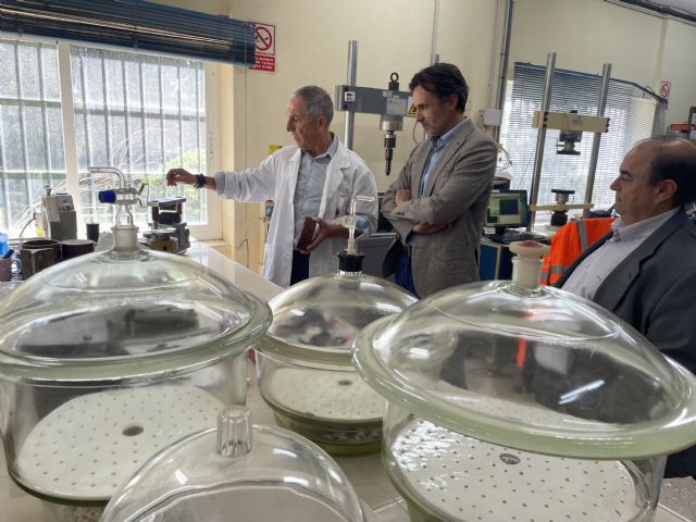 Fomento impulsa carreteras más sostenibles y resistentes con el uso de materiales innovadores - 1, Foto 1