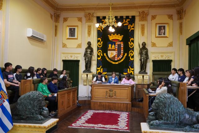 Jumilla celebra el segundo Pleno Juvenil para dar voz y respuesta a las propuestas de la juventud - 1, Foto 1