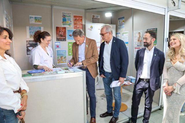 Lorca abre las puertas a la salud con una feria que convierte la prevención y el bienestar en los principales protagonistas durante estos días - 4, Foto 4