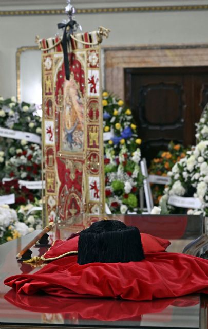 El Ayuntamiento agradece el cari&ntilde;o de murcianos, instituciones y colectivos en la despedida de José Ballesta - 4, Foto 4