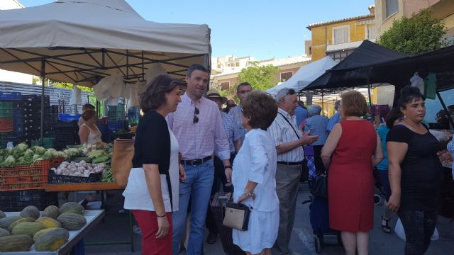 Isabel Borrego visita el mercado de Caravaca - 2, Foto 2