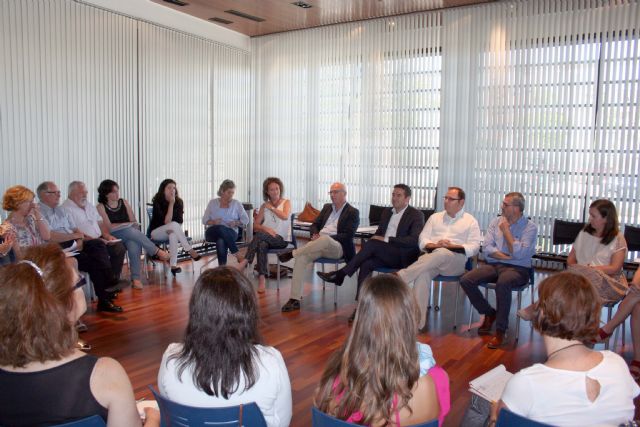 Clausuran en Alcantarilla la reunión de la Mesa de coordinación del programa de Garantía Juvenil, en la que se integra también el municipio de Murcia - 3, Foto 3