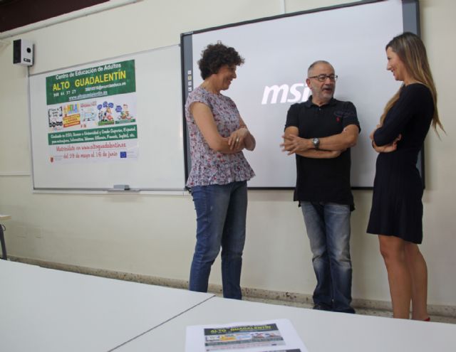 Abierto el plazo para presentar la solicitud de admisión en el Centro de Educación de Adultos - 1, Foto 1