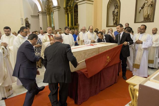 Los restos mortales del Siervo de Dios Fernando Martínez Gea descansan en su parroquia natal de Bullas - 4, Foto 4