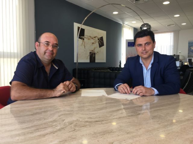 El Ayuntamiento renueva convenios de colaboración con la Banda Sinfónica, la Coral Santiago Apósol y la Rondalla y Coro Santiago Apóstol - 1, Foto 1