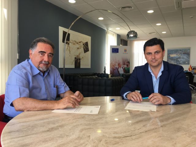 El Ayuntamiento renueva convenios de colaboración con la Banda Sinfónica, la Coral Santiago Apósol y la Rondalla y Coro Santiago Apóstol - 2, Foto 2