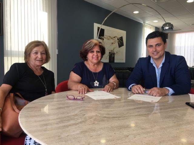 El Ayuntamiento renueva convenios de colaboración con la Banda Sinfónica, la Coral Santiago Apósol y la Rondalla y Coro Santiago Apóstol - 3, Foto 3