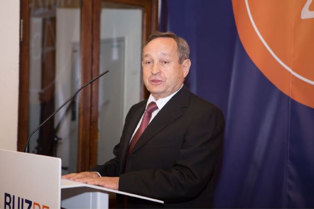 José Ruiz, Presidente de Ruiz Re, el Premio a la Dedicación de la Cámara de Comercio de Lorca y Puerto Lumbreras - 1, Foto 1