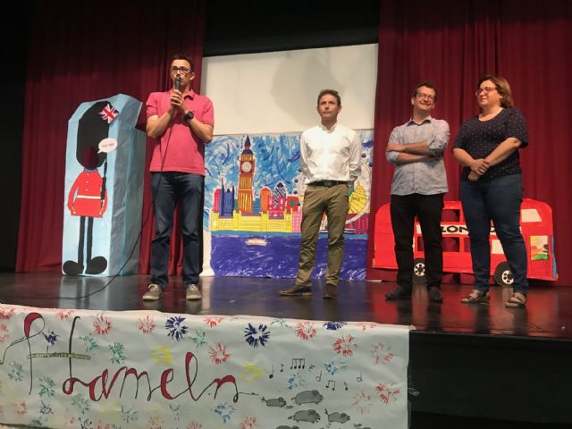 El CBM Hernández Ardieta celebra la Semana de las Lenguas con actuaciones musicales y teatro - 1, Foto 1
